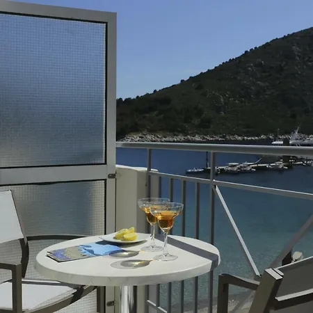 Ξενοδοχείο ακταίον