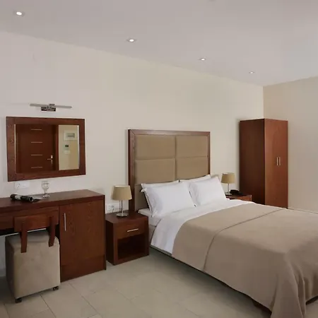 Aktaion 2* Толон