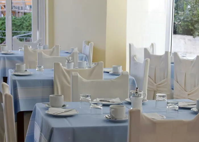 Aktaion Отель 2*