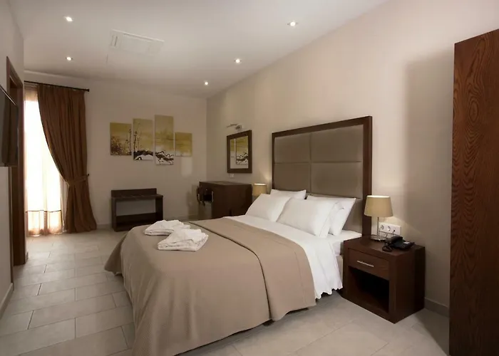 Aktaion 2* Толон